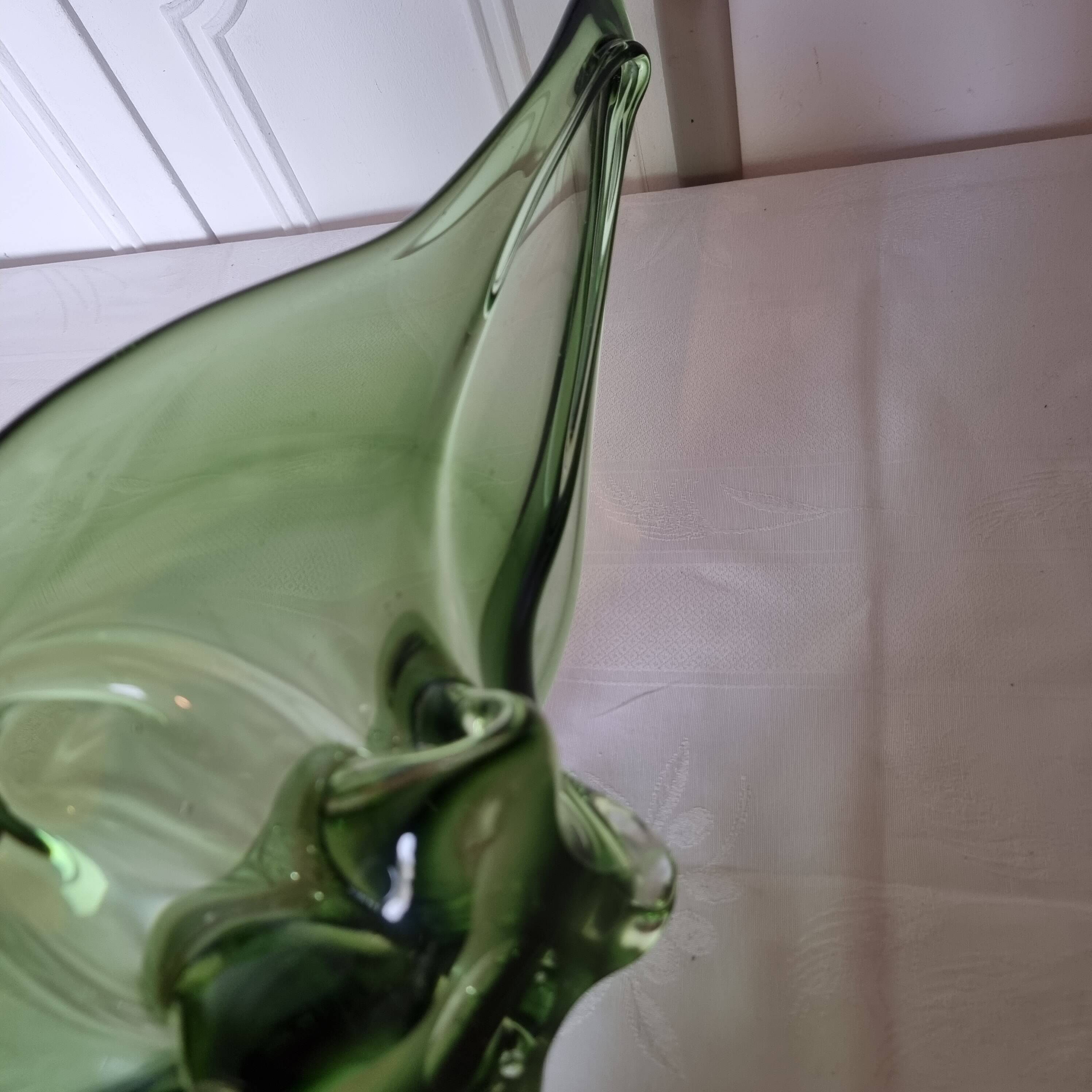 Superbe grand centre de table vintage en verre soufflé de Murano, Italie, a