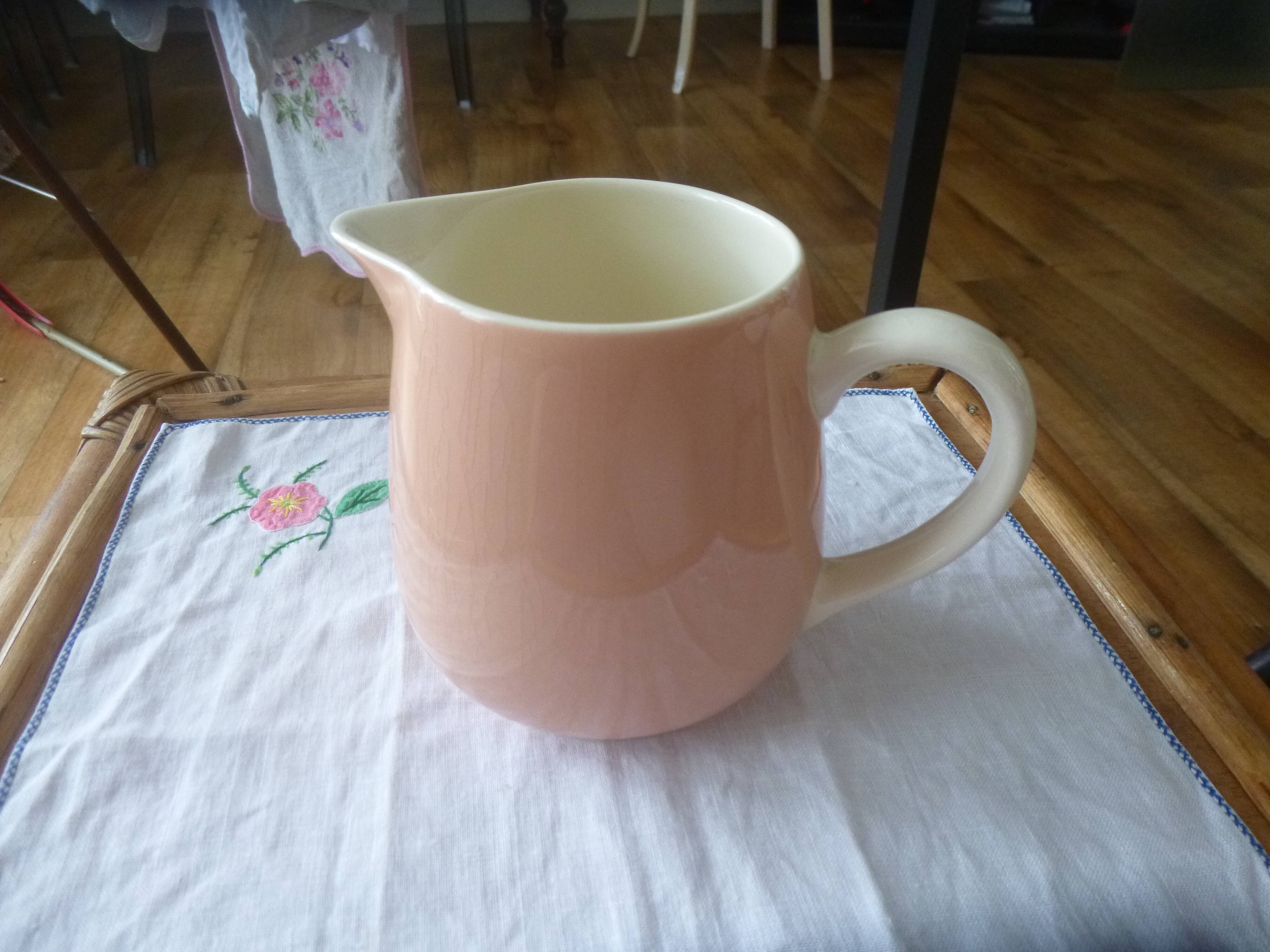 Pink milk jug villeroy & Boch 1950