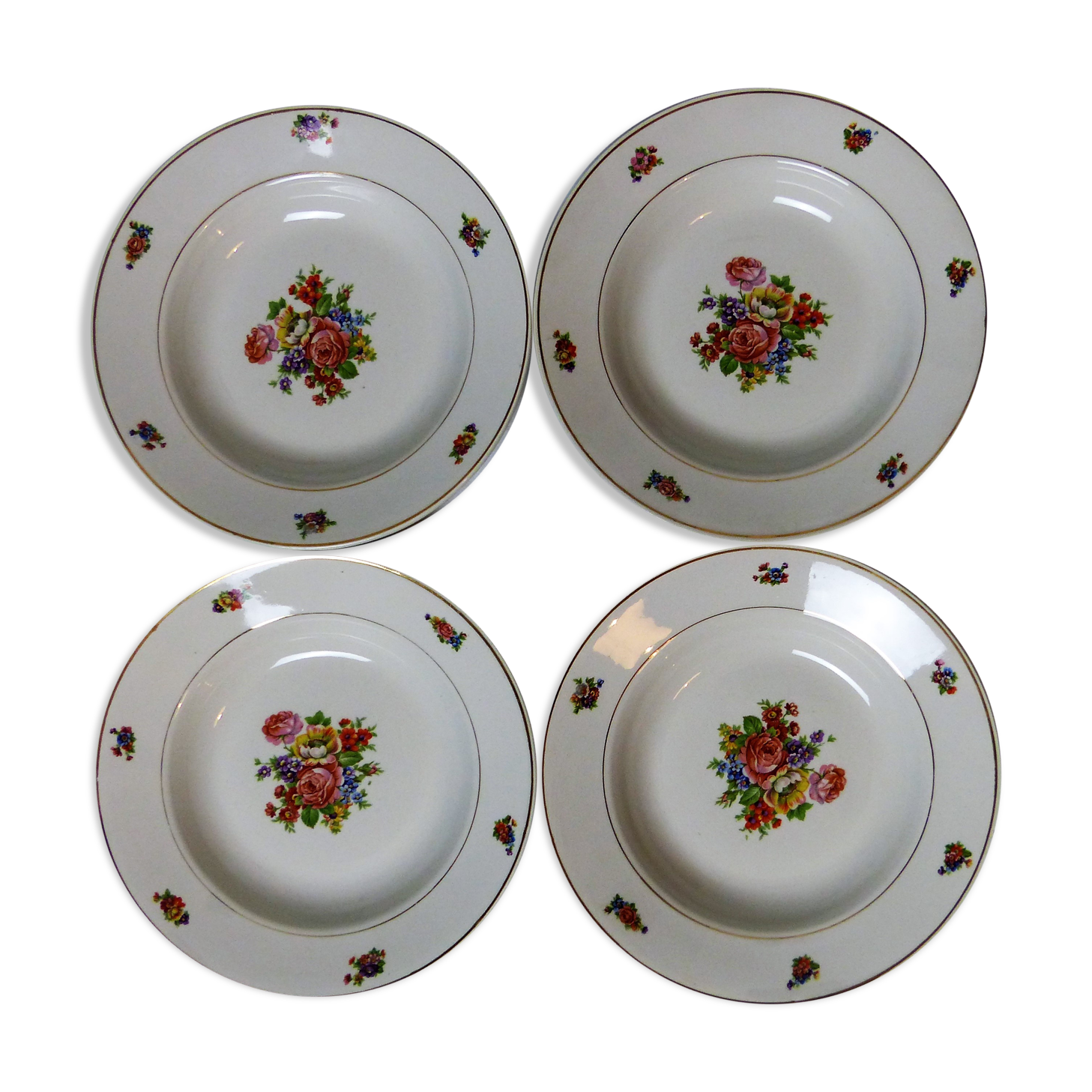 4 assiettes creuses Moulin des Loups