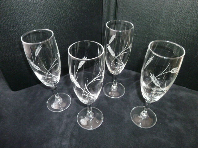 Set of 4 champagne flutes in Luminarc Model Sheaf Cob Decoration