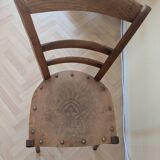 Chaises en bois