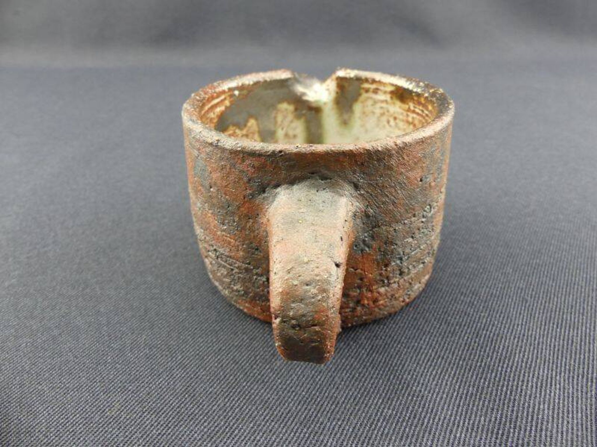 Gerhard Liebenthron, crémier, pot à lait en poterie brutaliste
