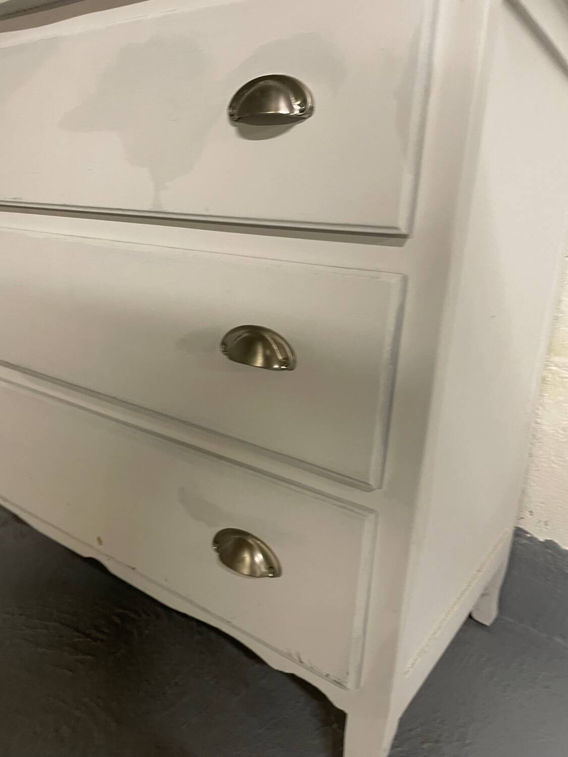 Vintage chest of drawers