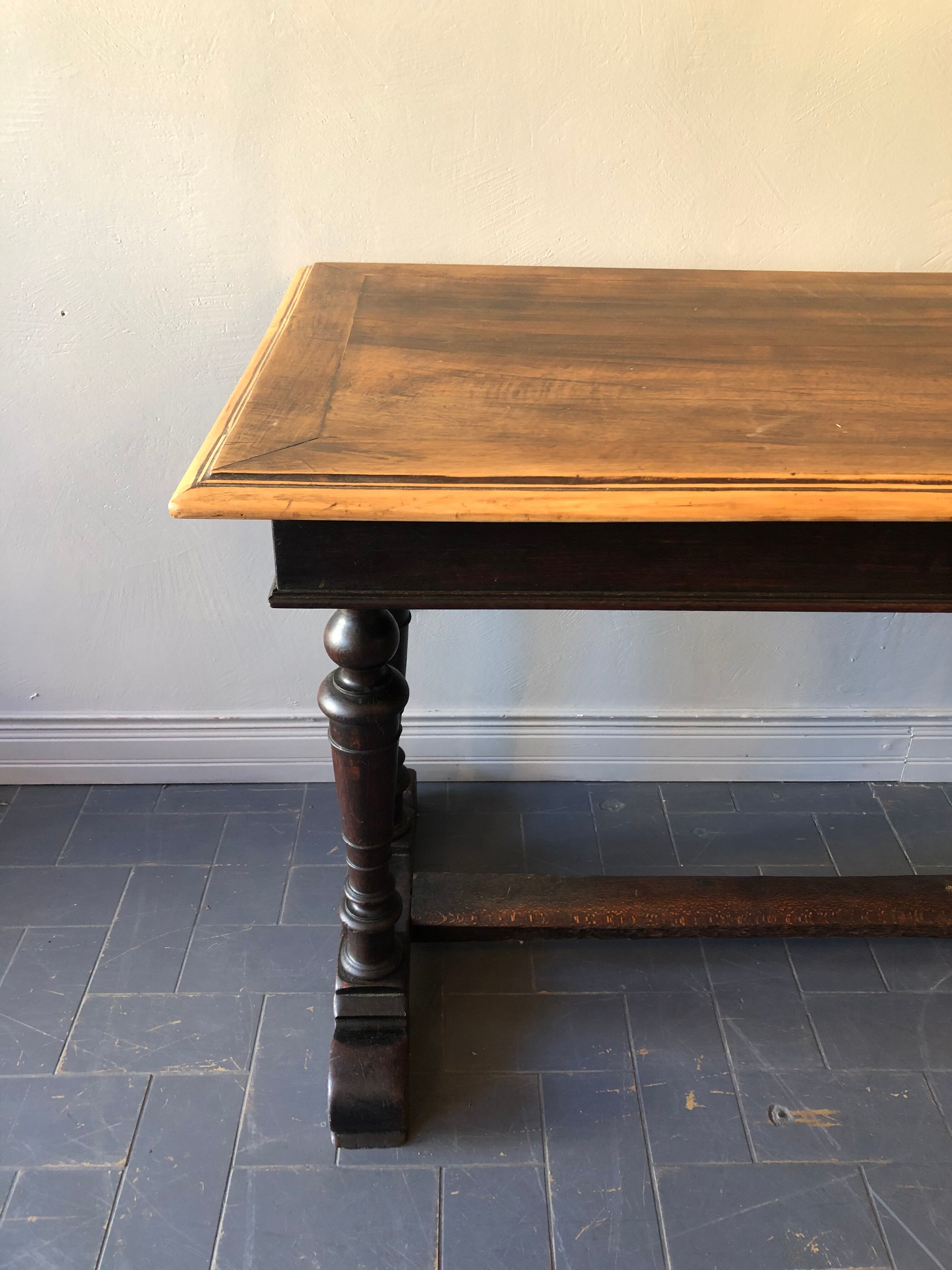 Bistro table early XXth