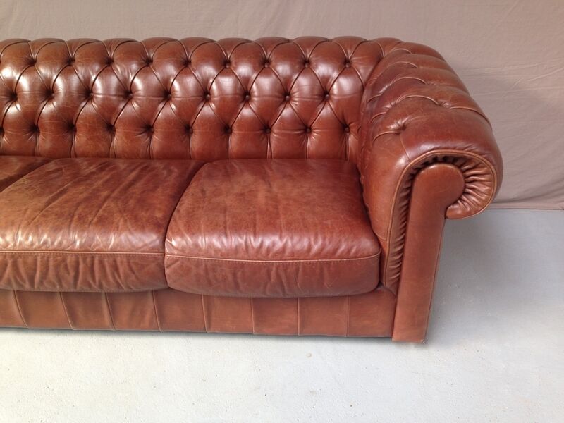 Chesterfield brown sofa 3-seater