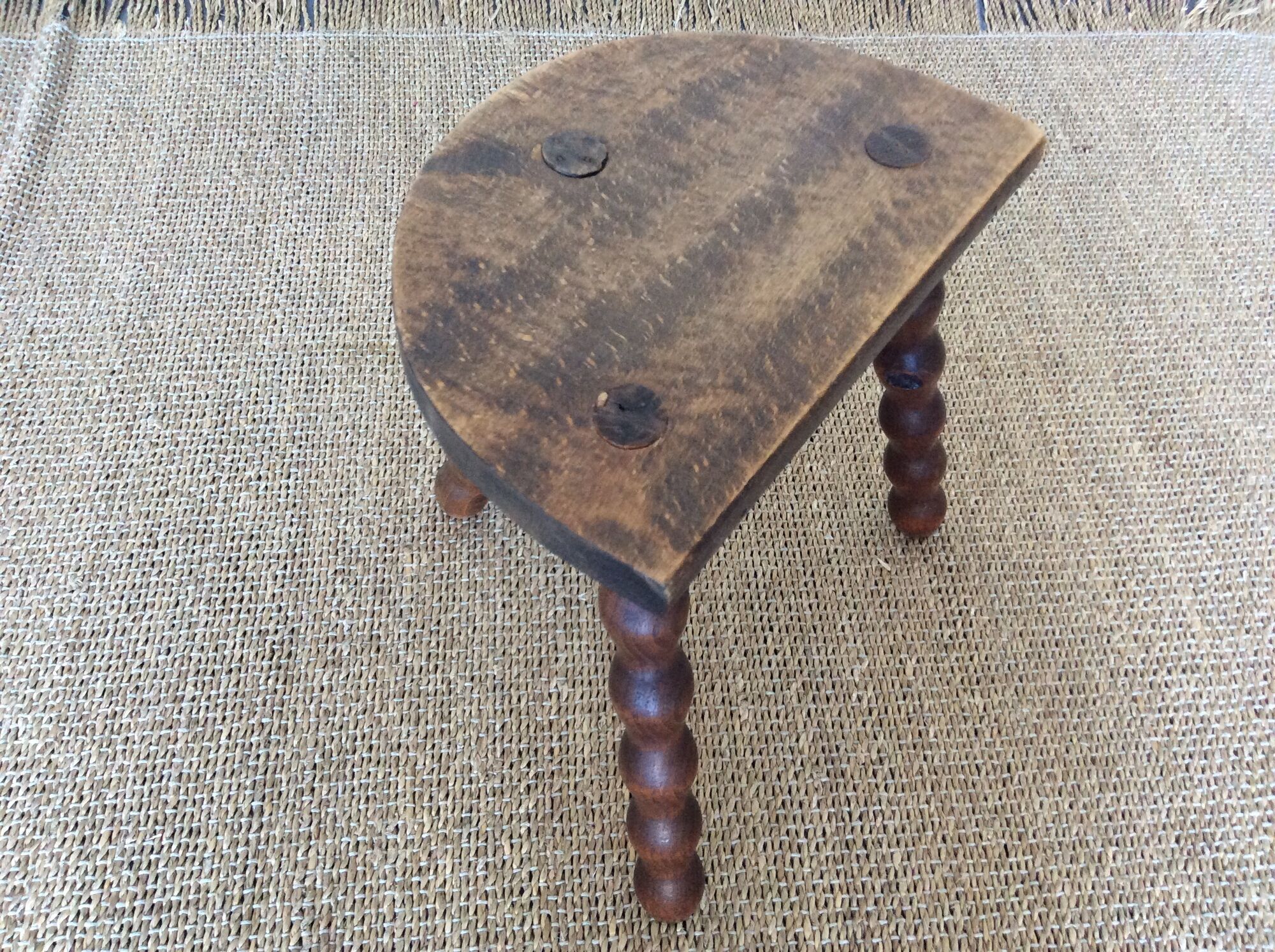 Tripod stool