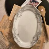 Plat en porcelaine
