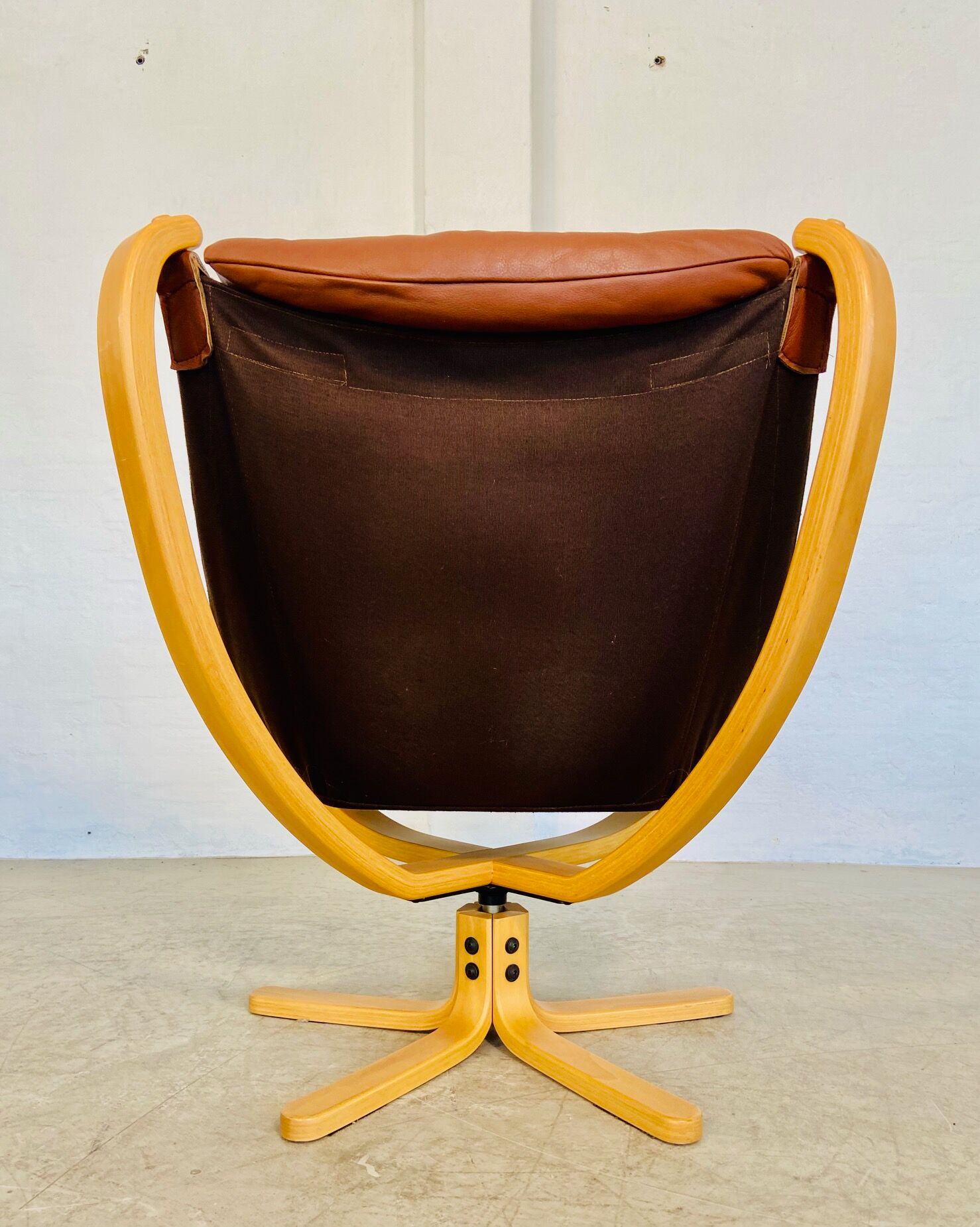 Svend Skippers vintage retro cognac leather swivel chair set 1970s