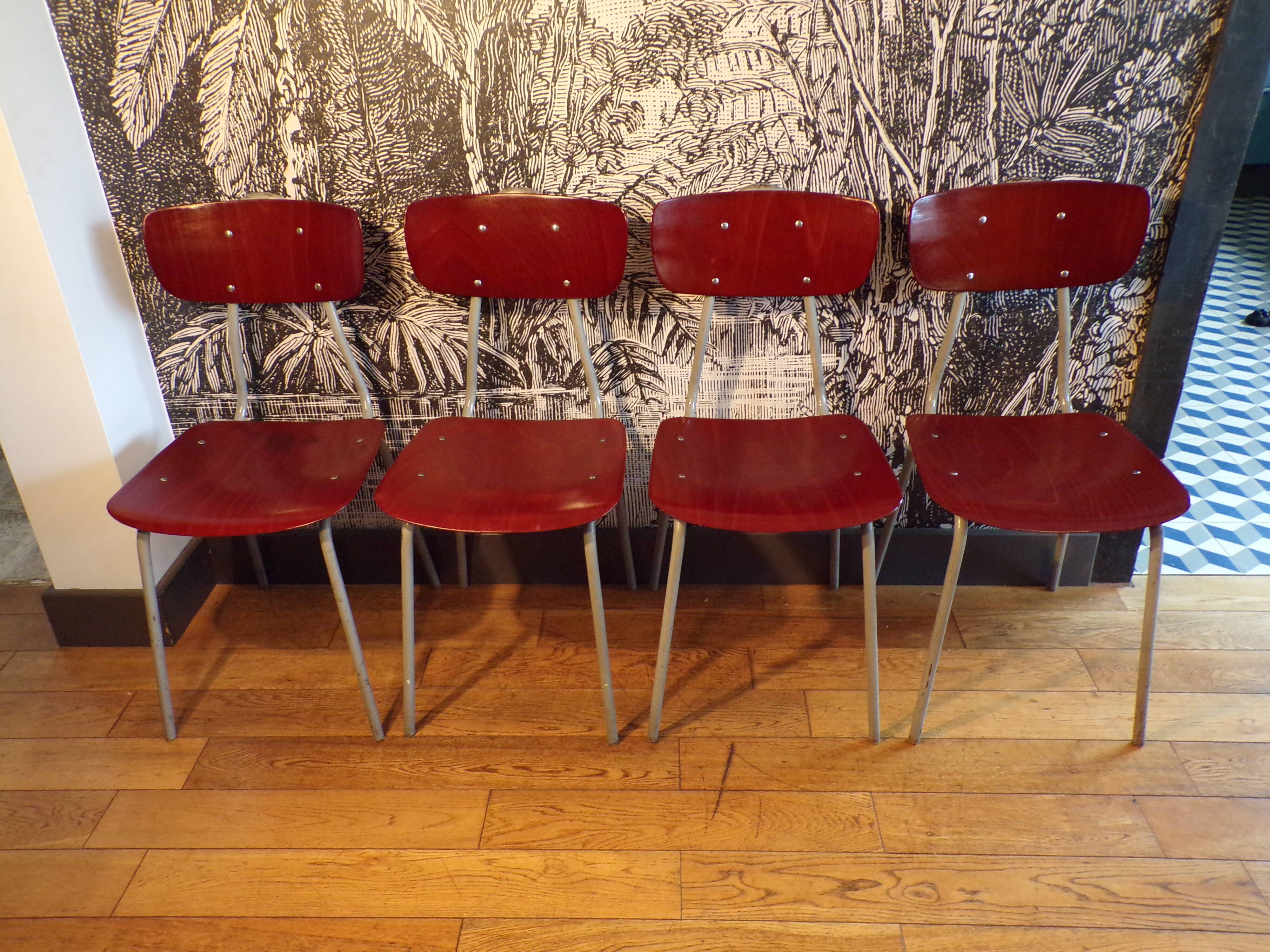 Set of 4 vintage pagwood chairs