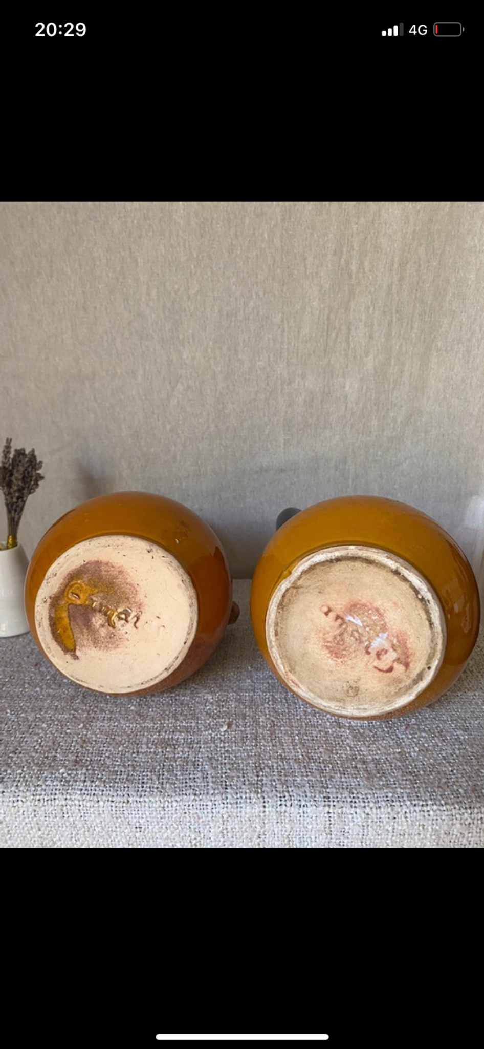 Cruches émaillées signées Gomares