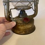 Ancienne lampe à pétrole tempête alg