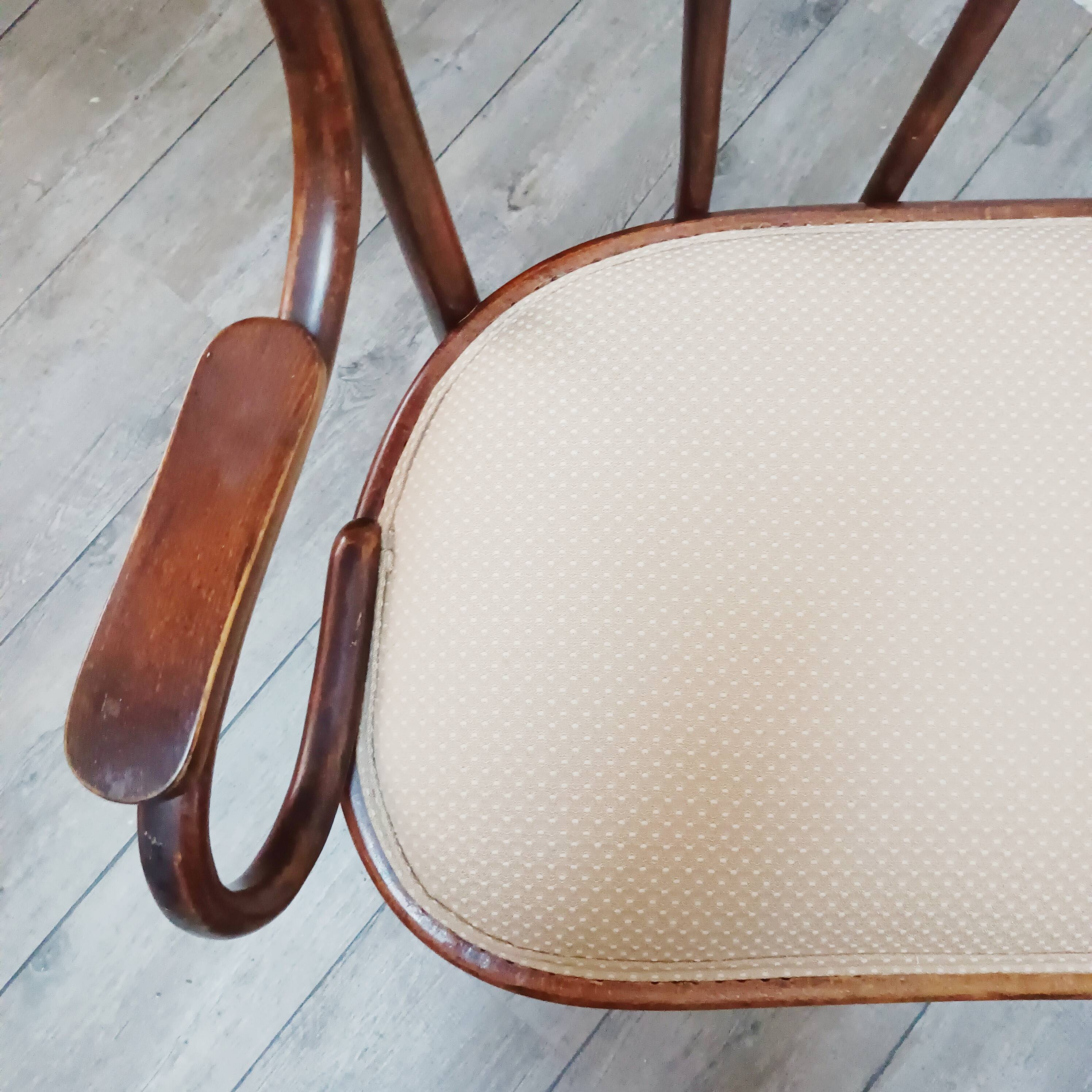 Sofa in curved wood Fischel