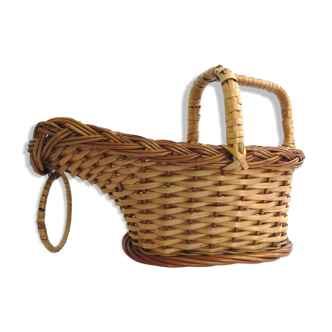 Wicker bottle holder