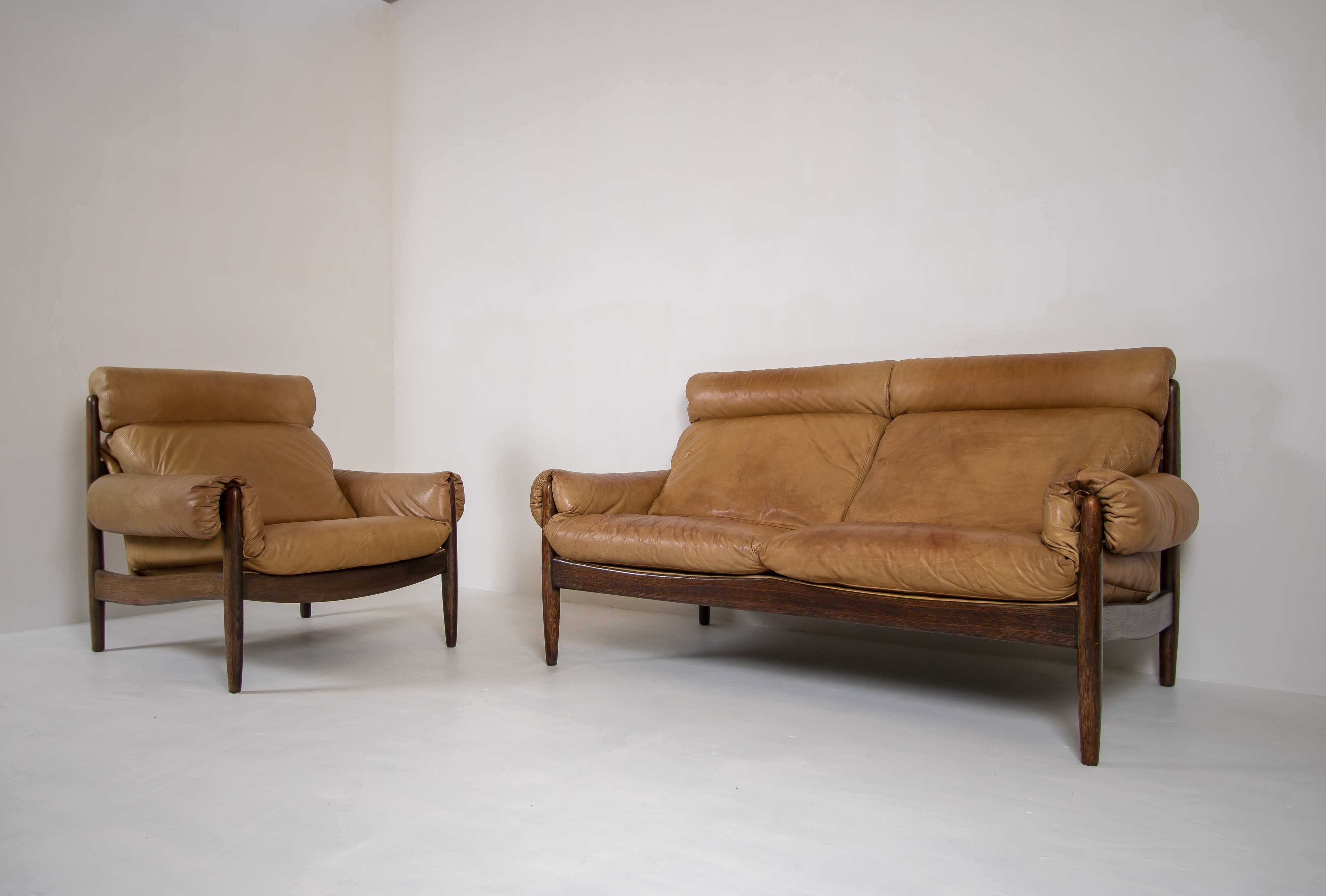 Leather living room set by Durlet