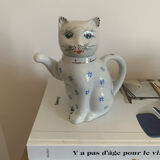 Milk jug or small tea vintage cat