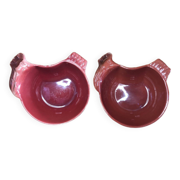 Paire de plat forme poule céramique rouge