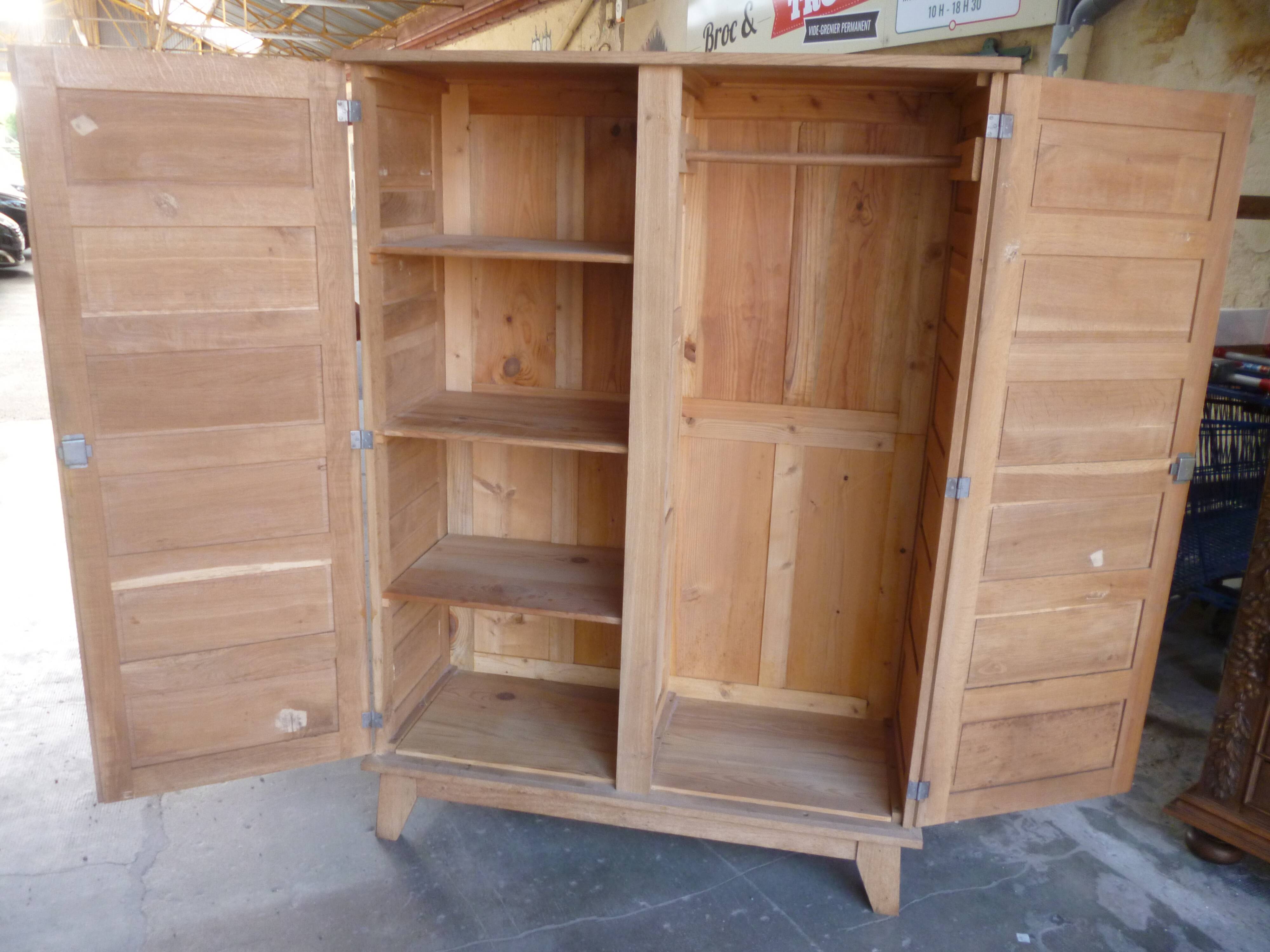 Oak cabinet by René Gabriel