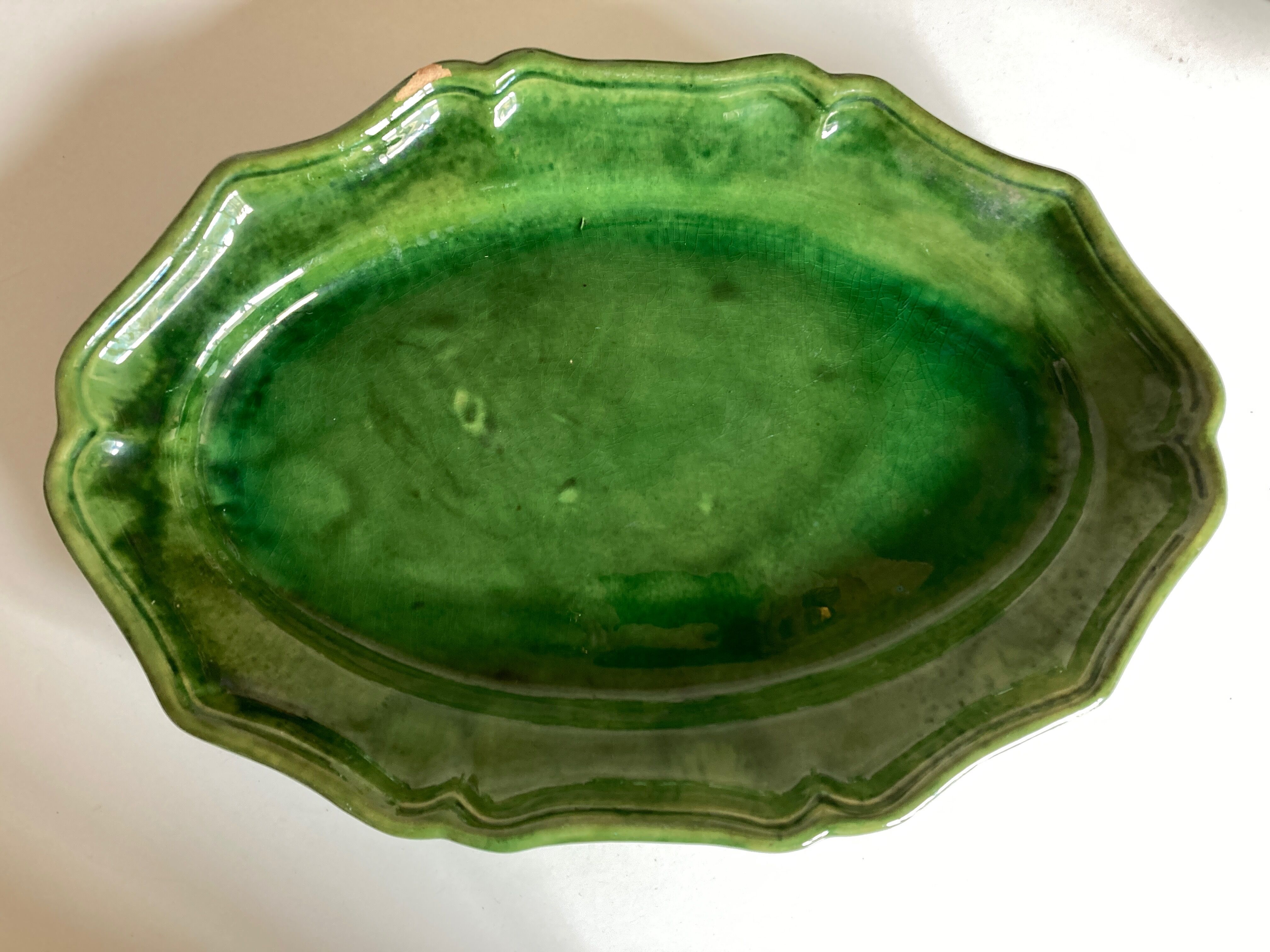 Plat centrepiece of gadroons in glazed clay from Biot 1960