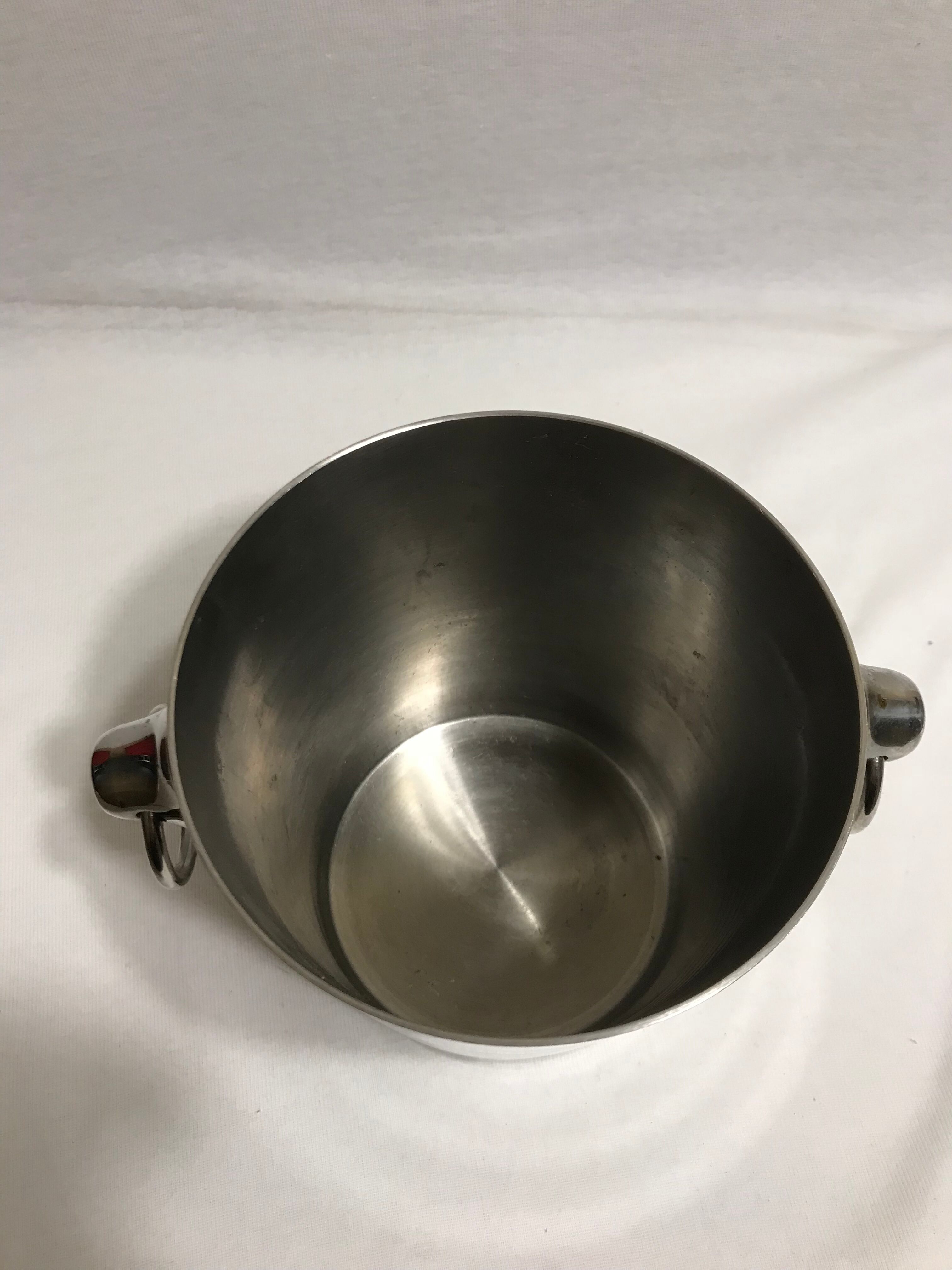 Former Ice Bucket by Letang Remy