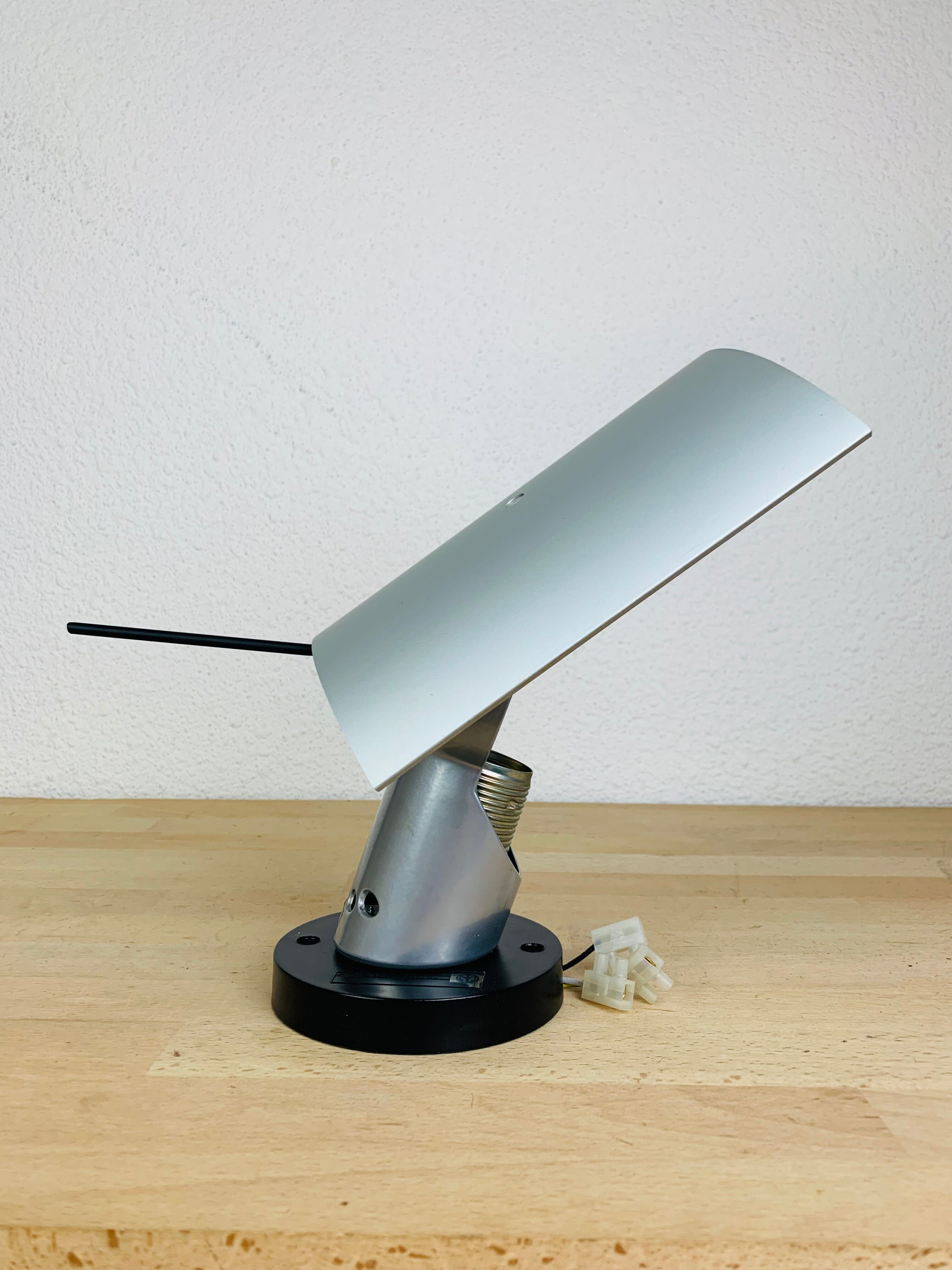 Artemide Enea wall lamp by Antonio Citterio