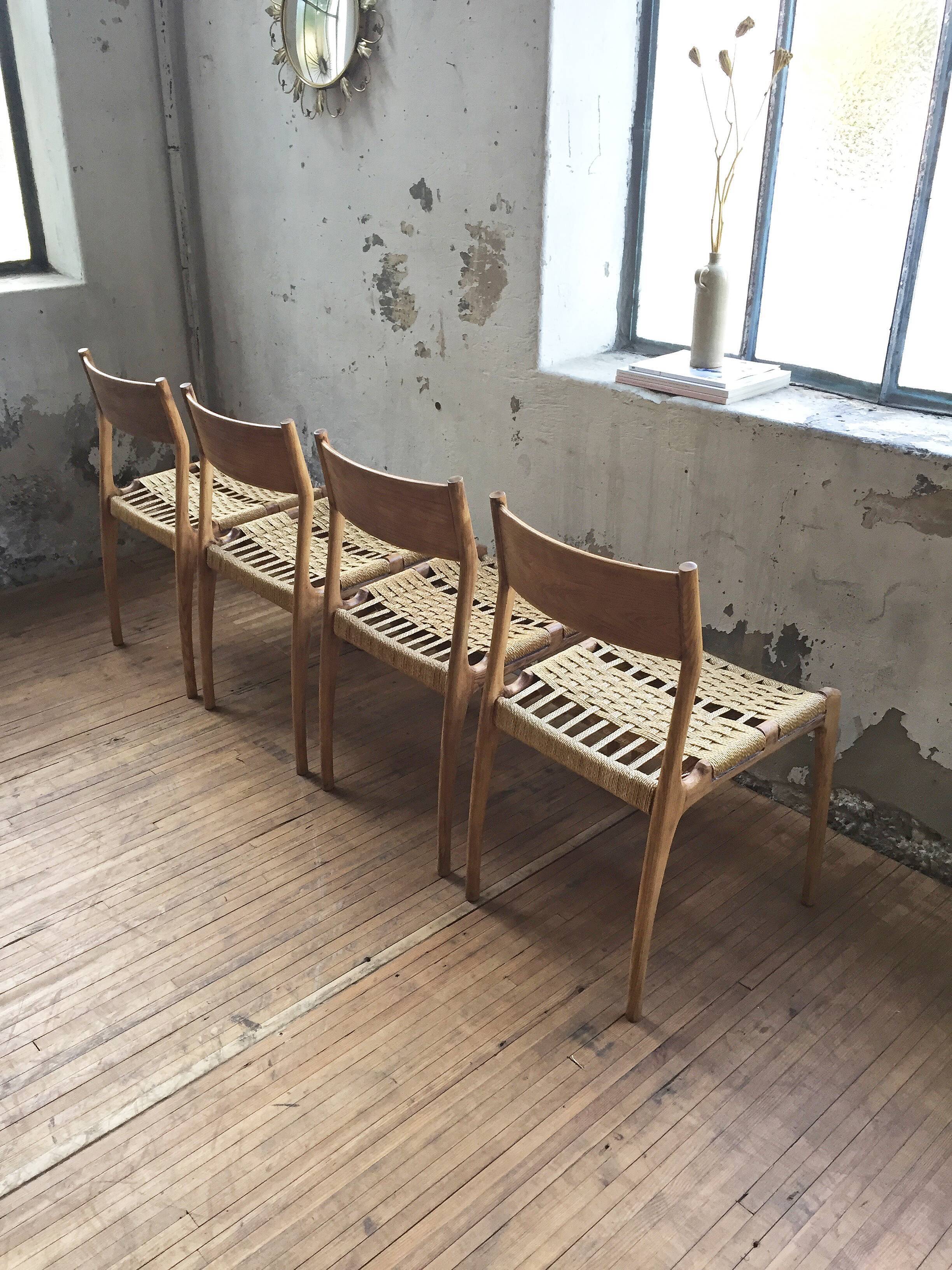 4 chairs Consorzio Sedi Friuli