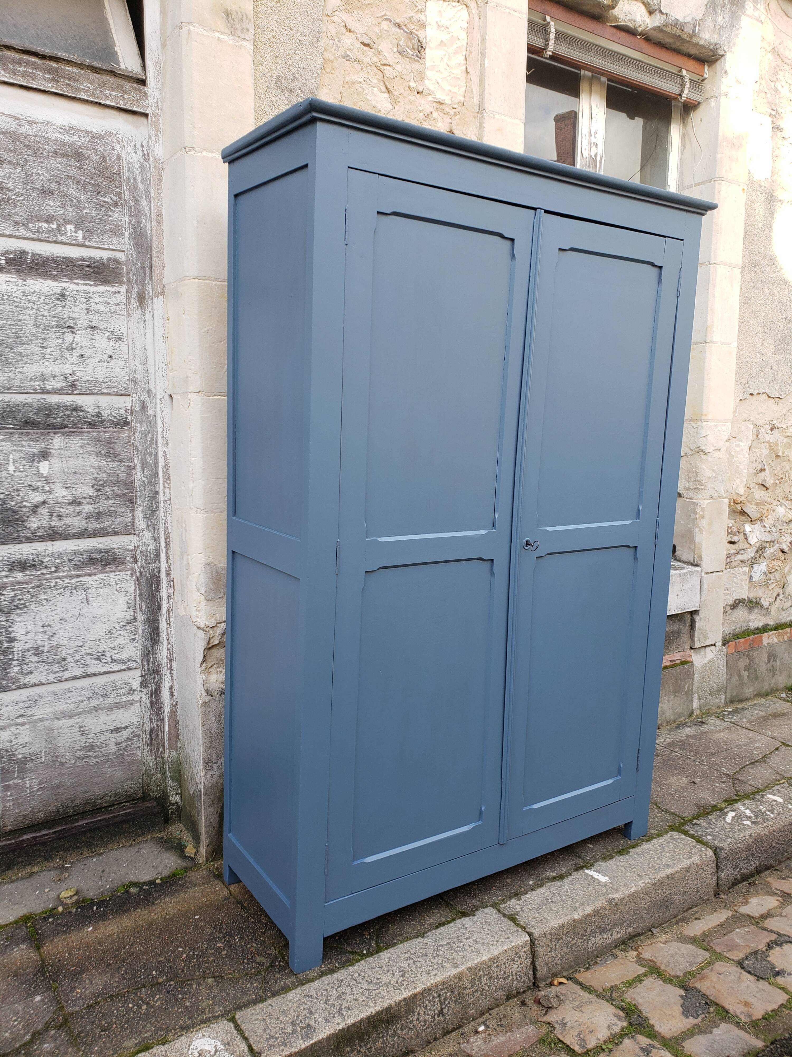 Parisian wardrobe large model