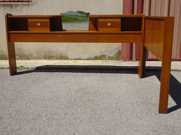 Ensemble cosy et tête de lit vintage