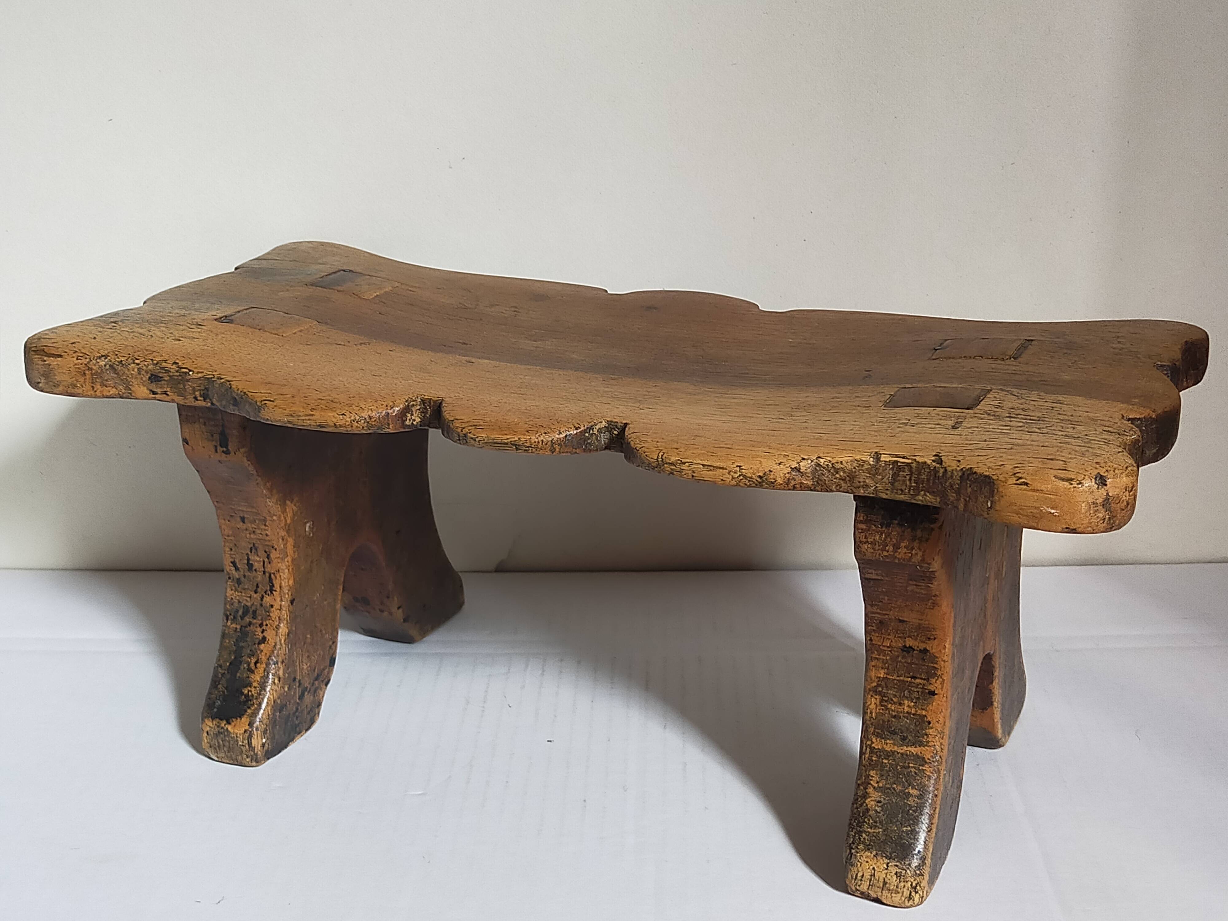 Old footstool in solid wood 19th century