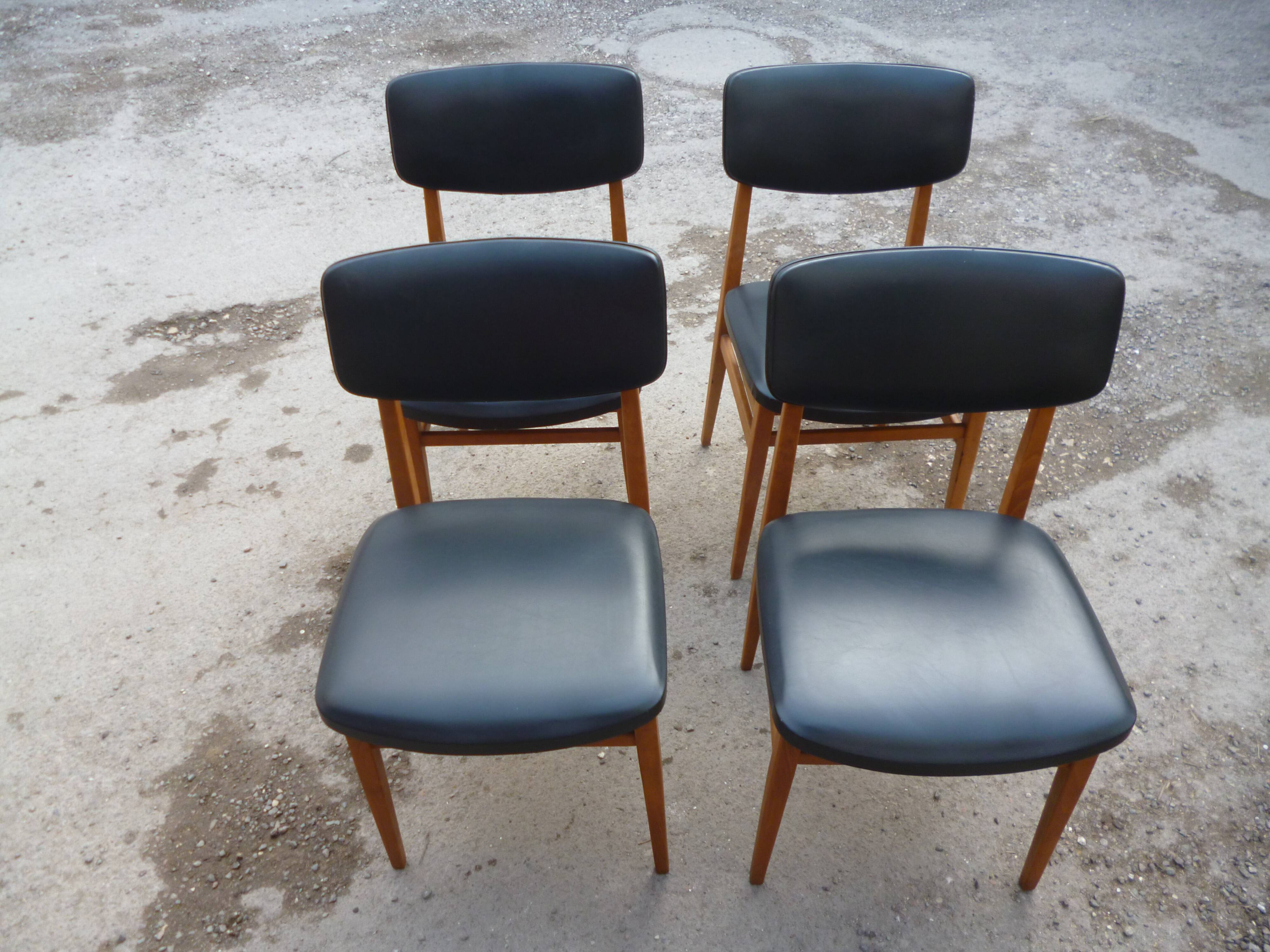 4 scandinavian chairs