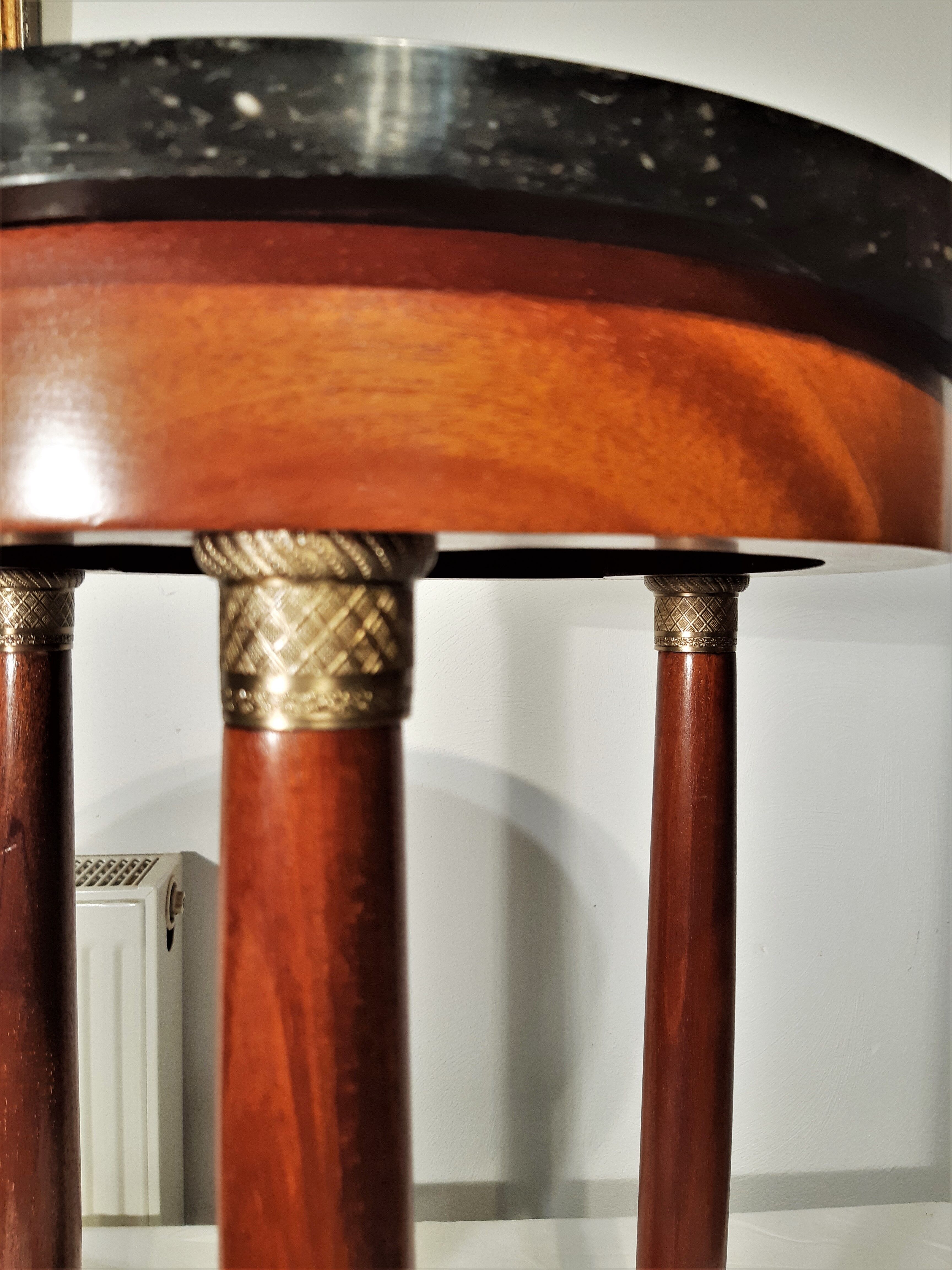 Healing/small empire table tripod with columns