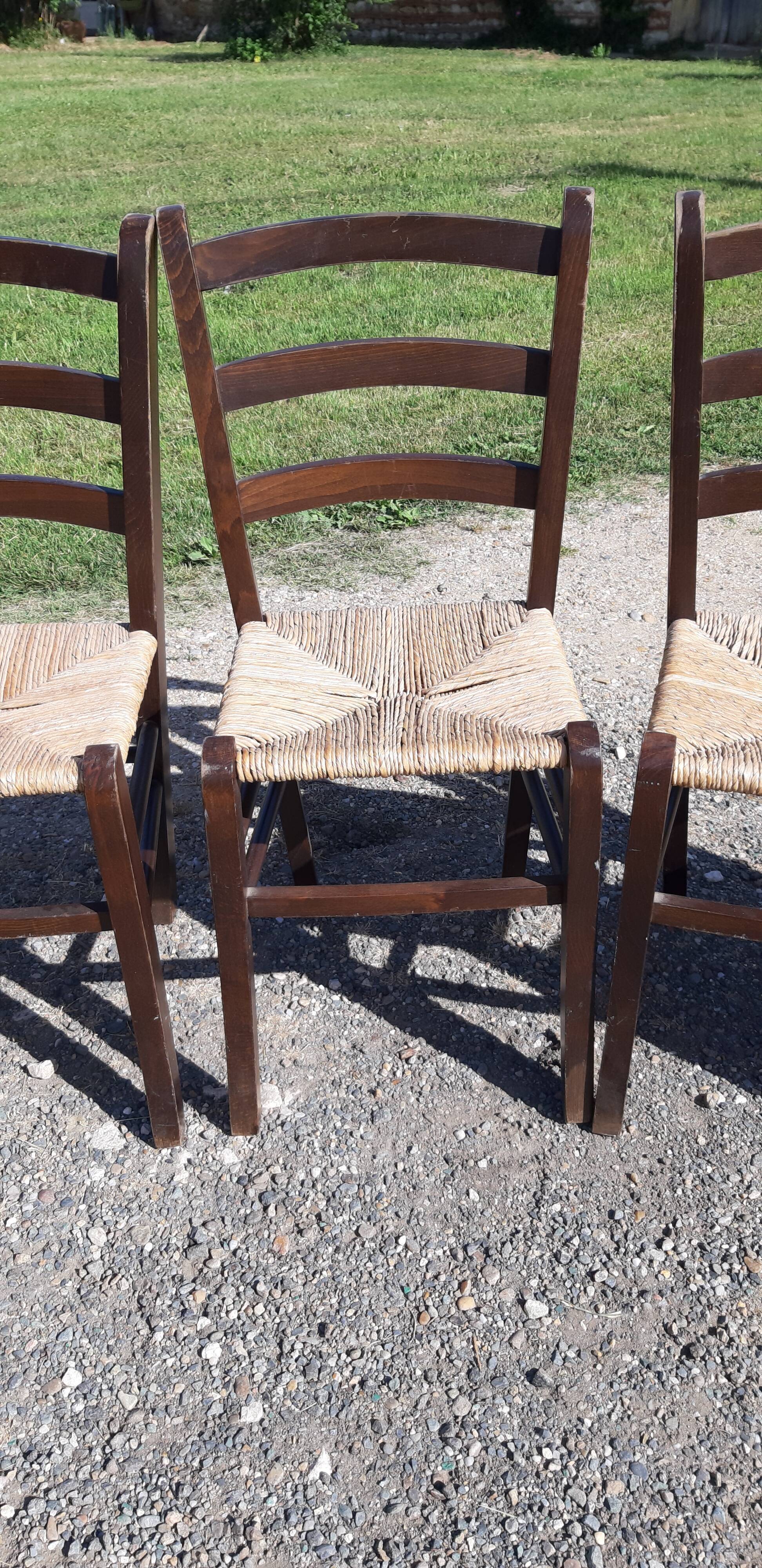 8 chaises paillées anciennes