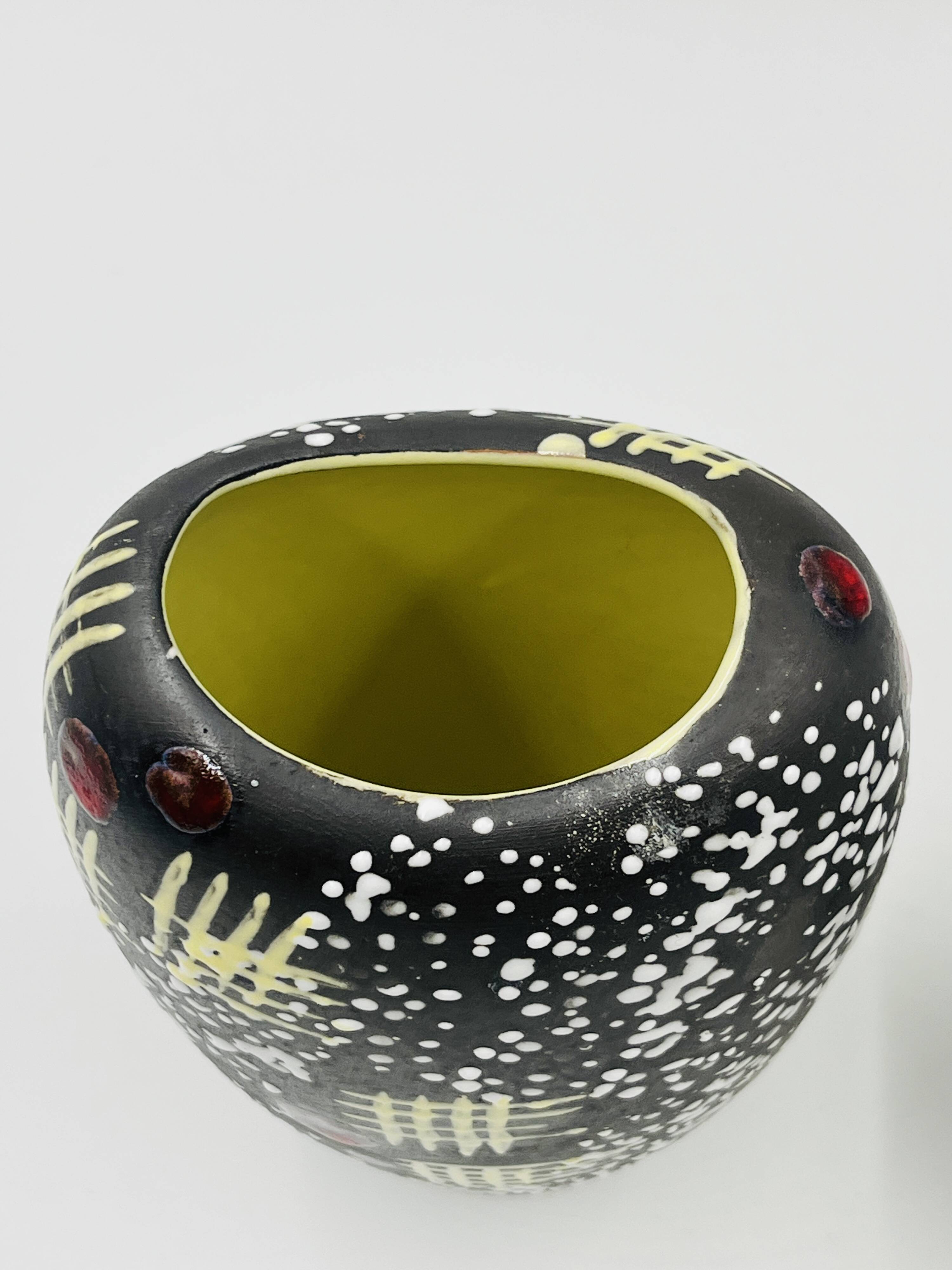 Two Vases Carstens Tönnieshof Manila – Germany