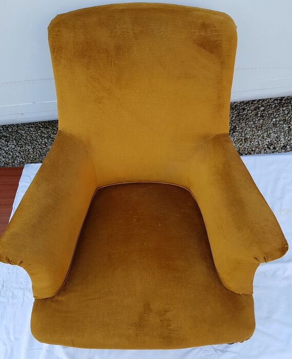 Golden velvet Napoleon III armchair
