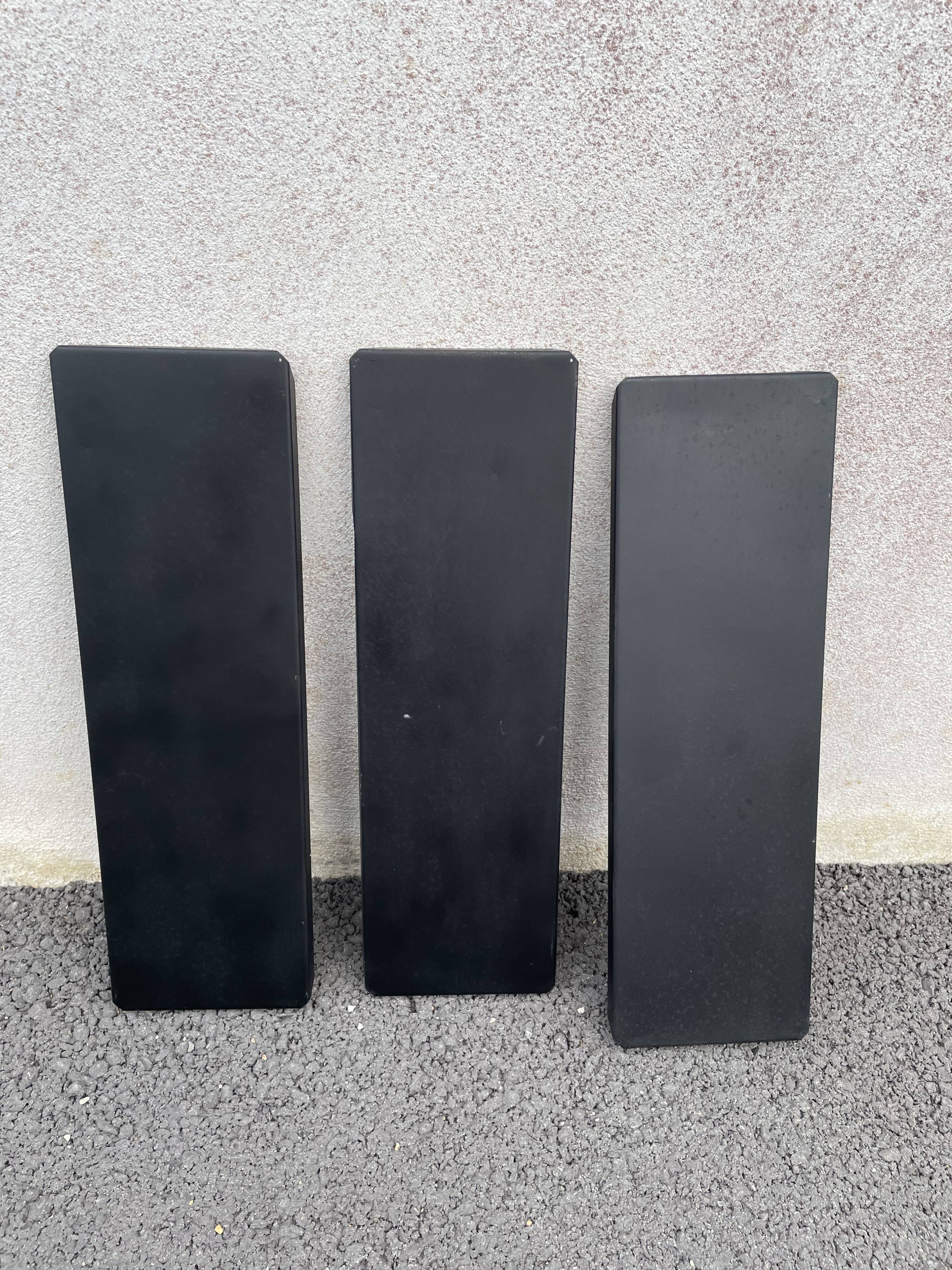 Wall shelf 60s tomado style