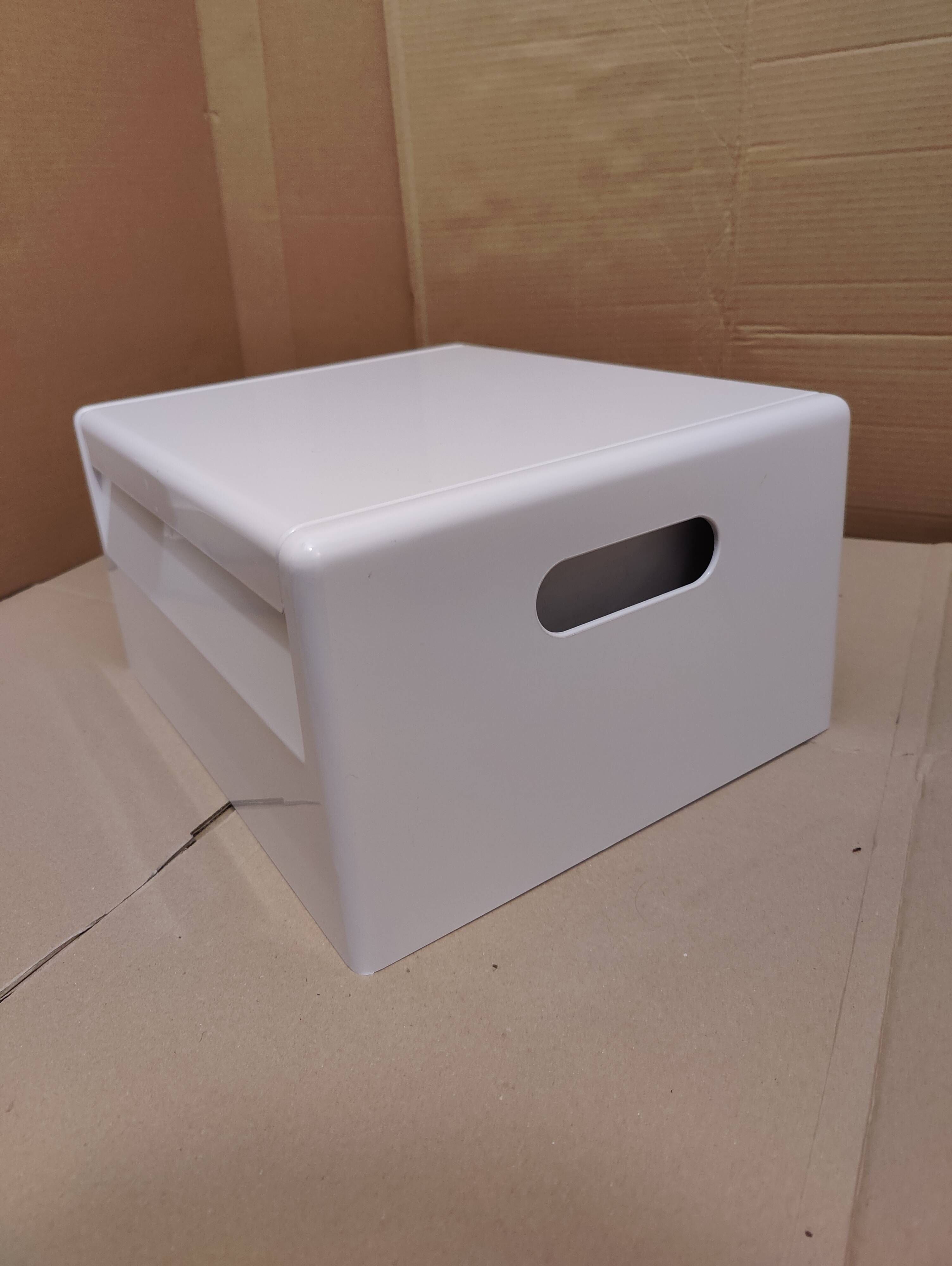 Tabouret coffre blanc Olaf Von Bohr pour Gedy