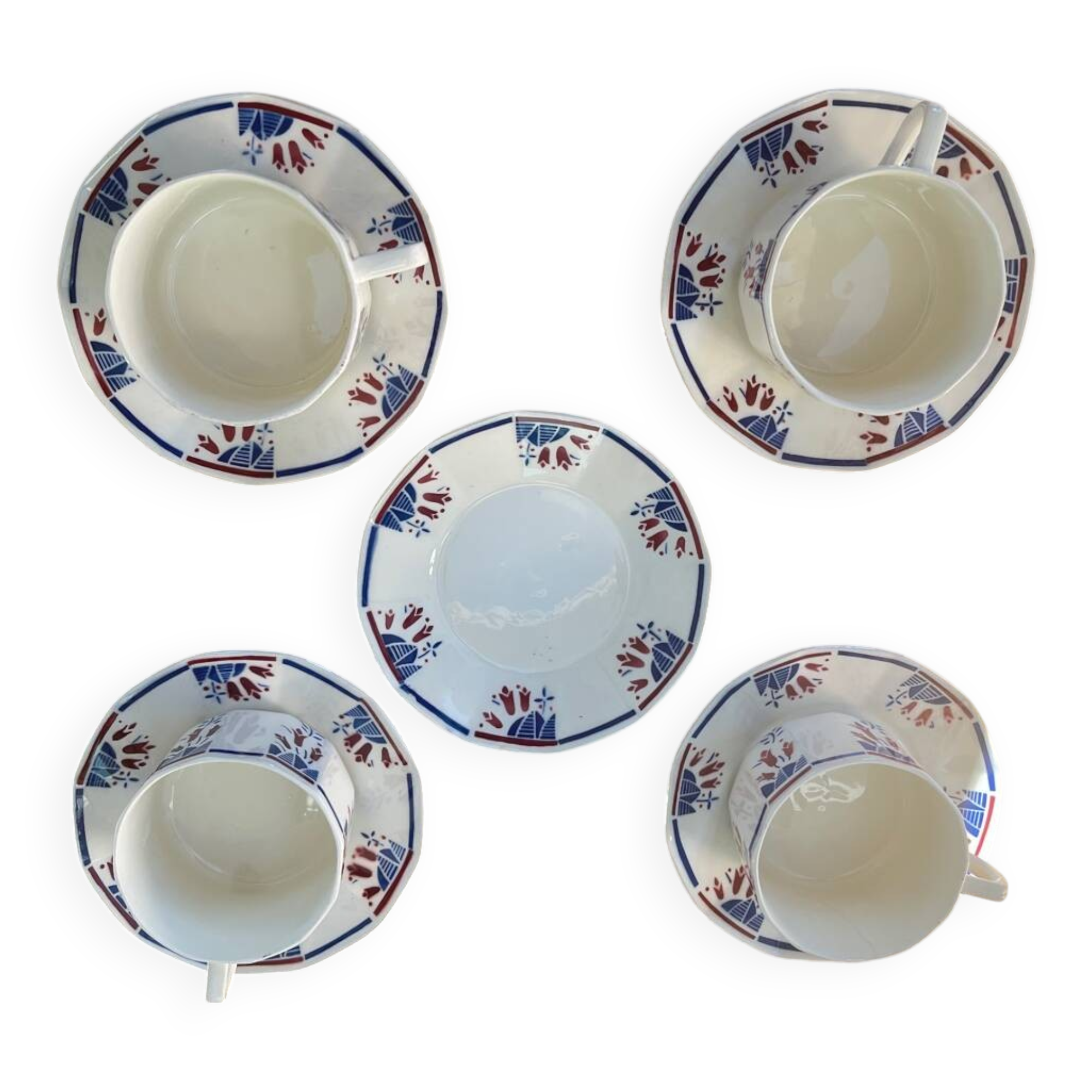 Tasses et soucoupes art déco Badonviller motif « tulipes «