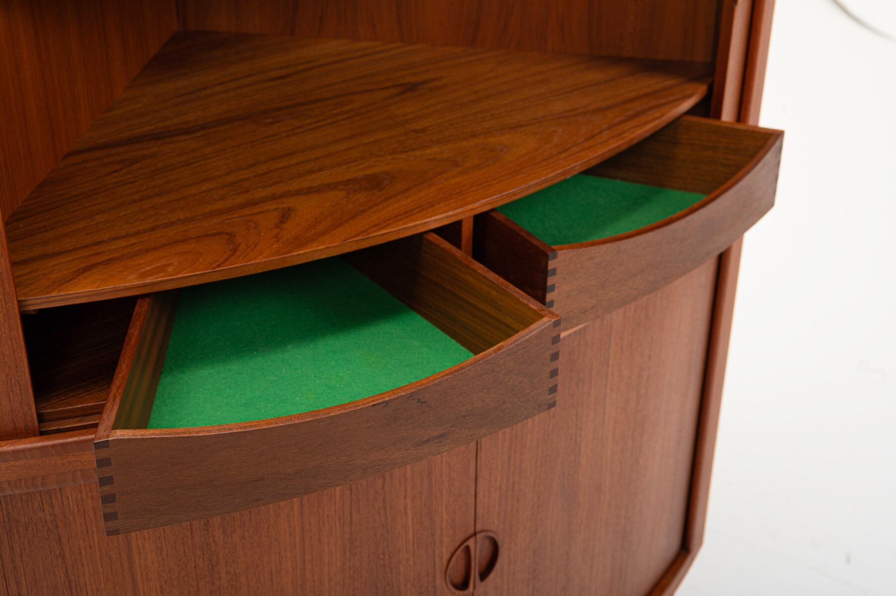 Danish corner cabinet by Johannes Andersen for Uldum Møbelfabrik, Denmark, 1960s