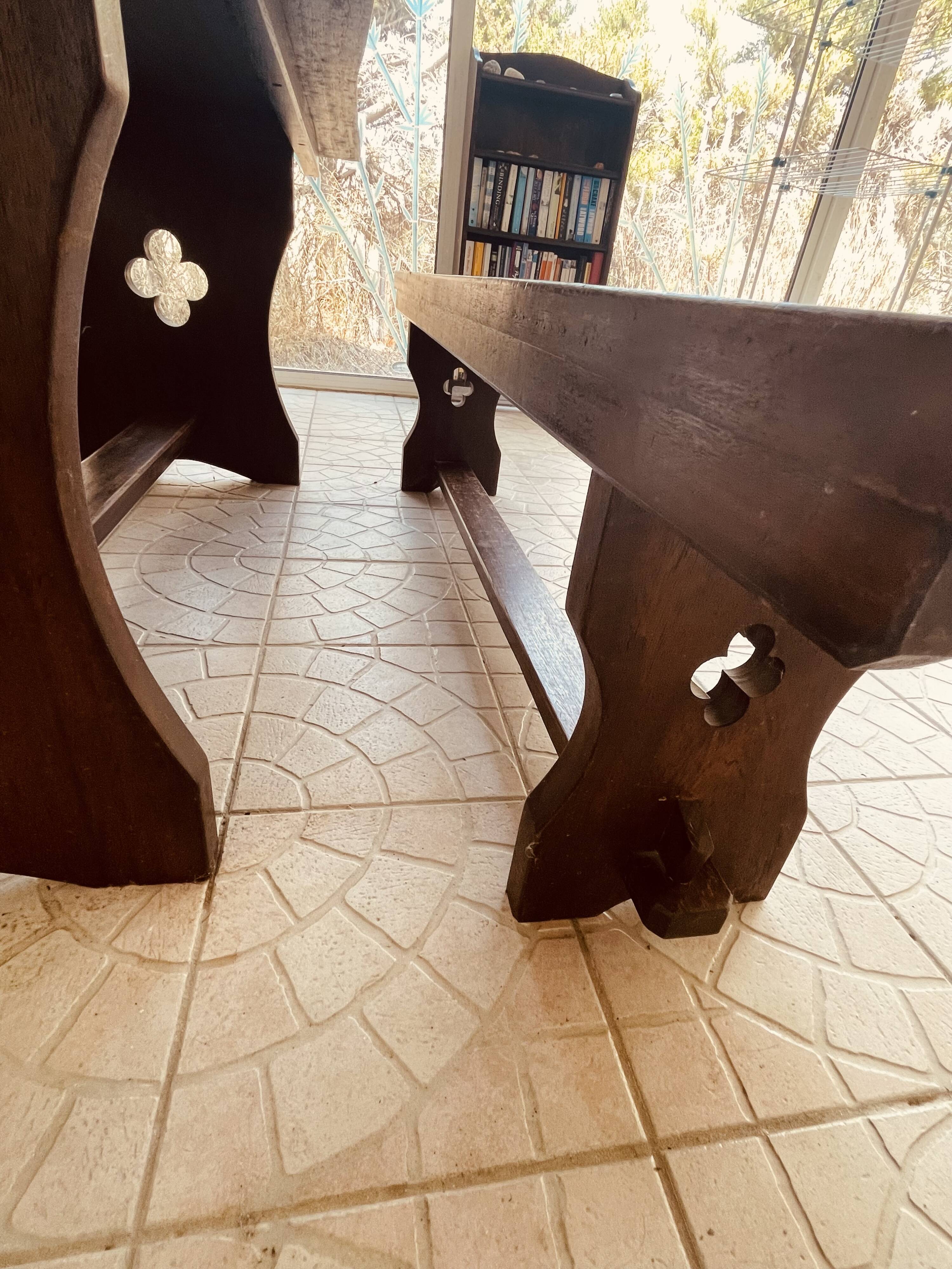 Table de Monastère Anglaise en Chêne Massif et ses 2 Bancs