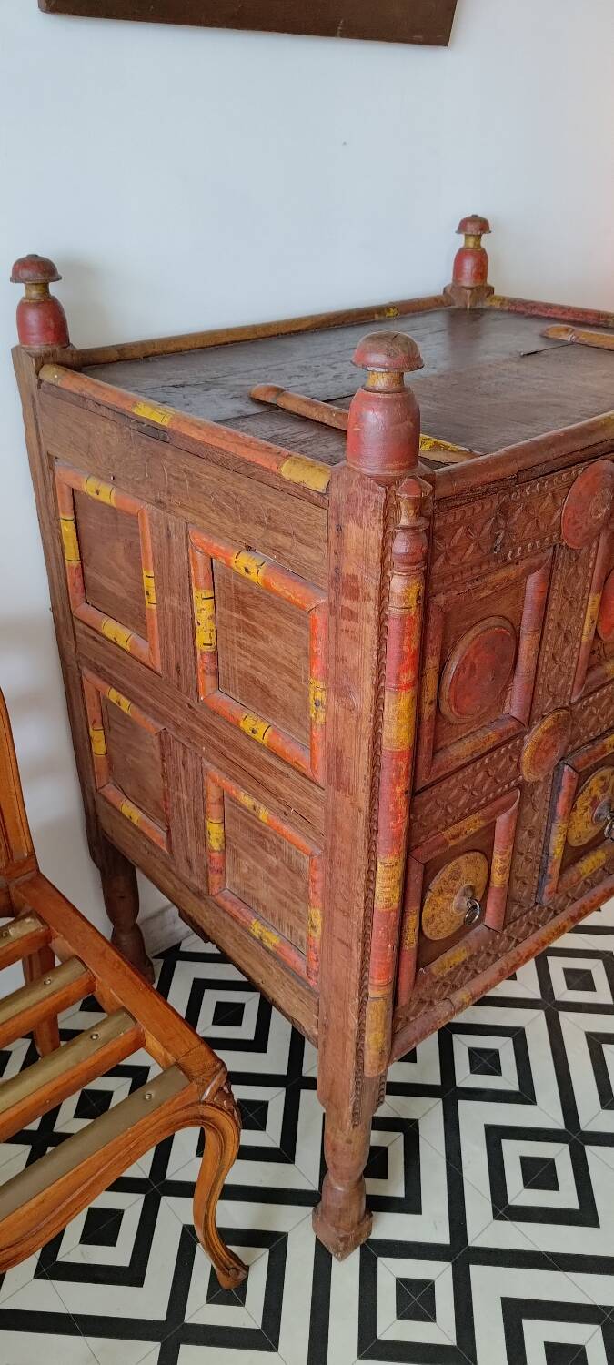 Indian Wedding Furniture Damchiya