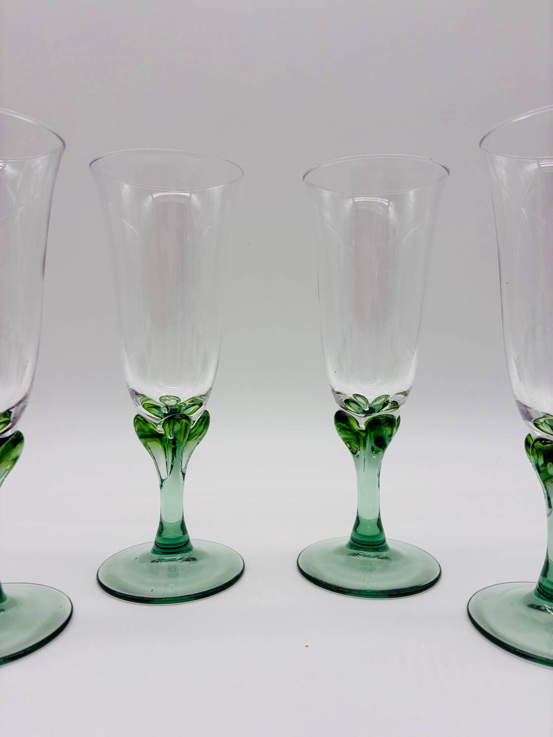 6 vintage champagne flutes, green stem, France