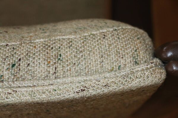 Fauteuil F140 Geoffrey Harcourt