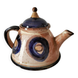 Red earthenware teapot
