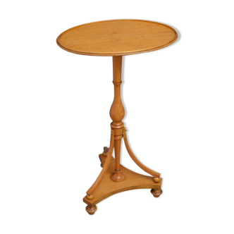 Late Victorian-style side table