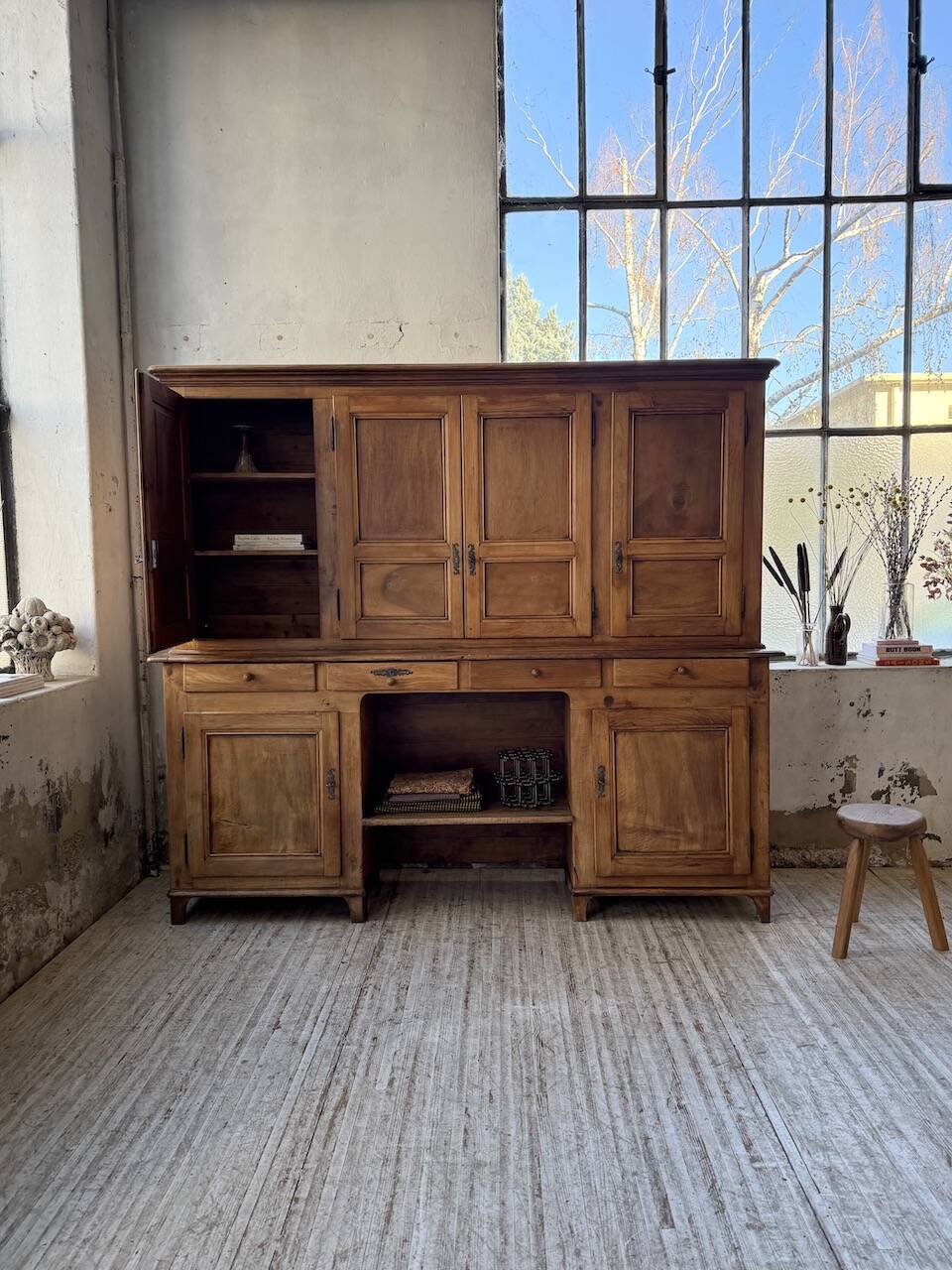 Mountain walnut furniture XXL 1900