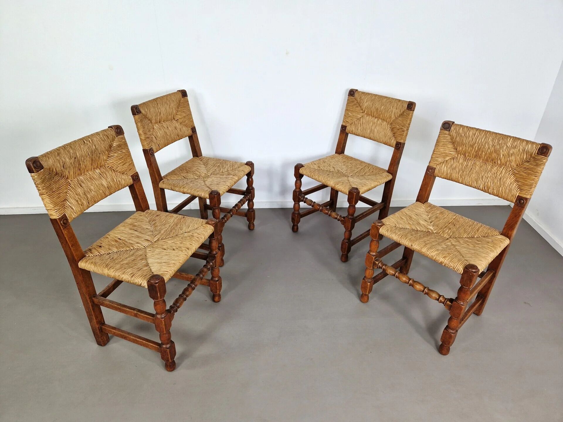 Set of French primitive rush chairs | 1930s