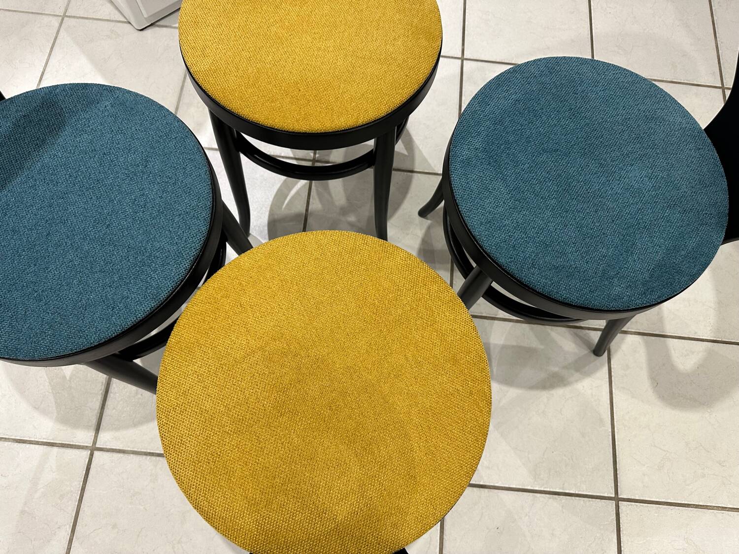 Set of 4 Baumann Bistro chairs, Mouette model, vintage 1970