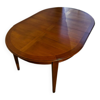 Solid cherry table