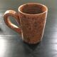 Paire de mugs brutalistes