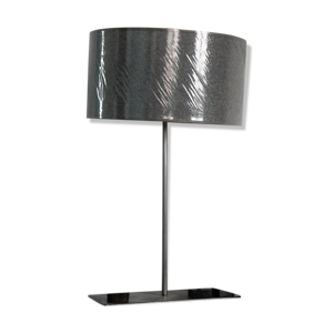 Lampe en métal avec abat jour