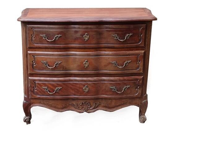 Commode arbalète de style louis XV bois massif